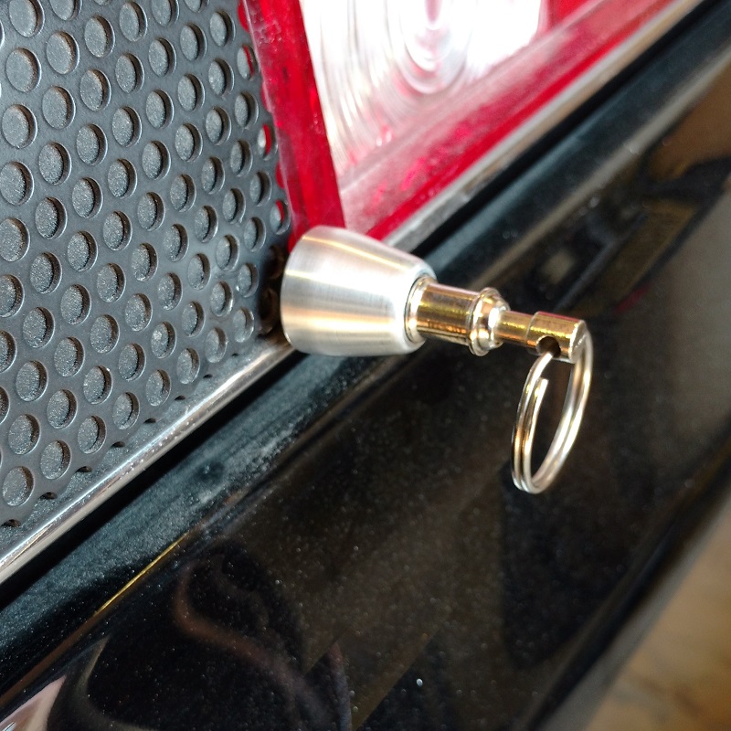 custom fab - removable battery cut off switch for discreet appearance.
